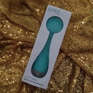 Smart Facial cleansing Device